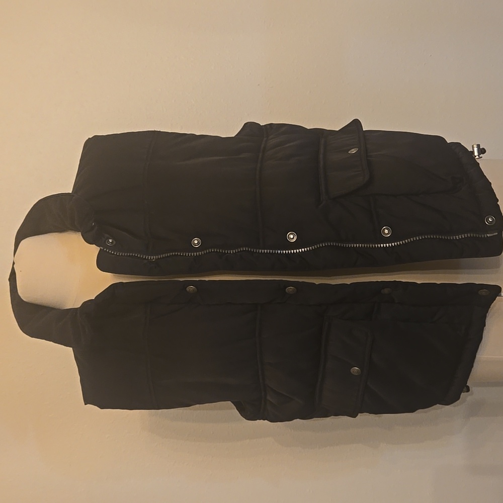 Eddie Bauer Black Puffer Vest